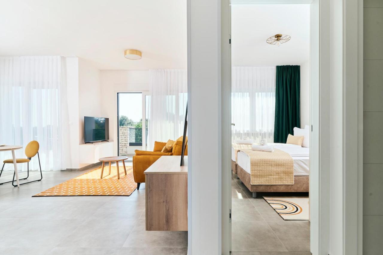 Apartments San Maris 2 Умаг Экстерьер фото